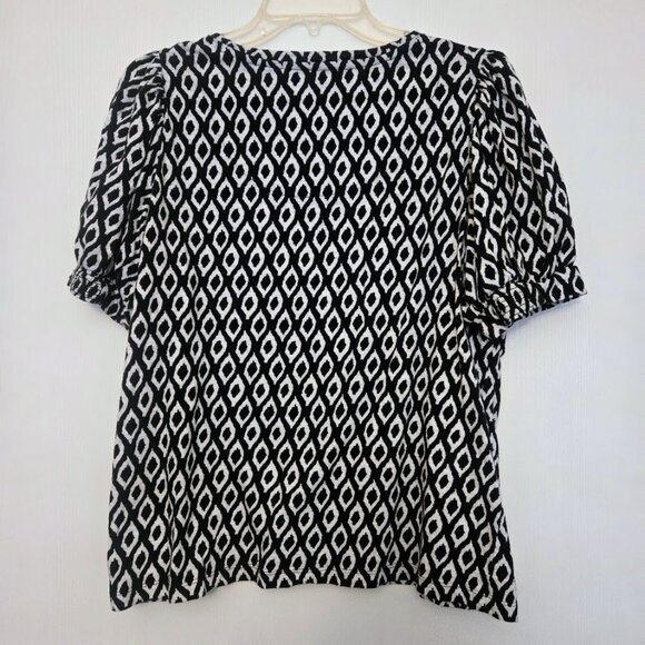 Chico's black and white S/S top with puffy sleeves Size 3/XL - Picture 4 of 4